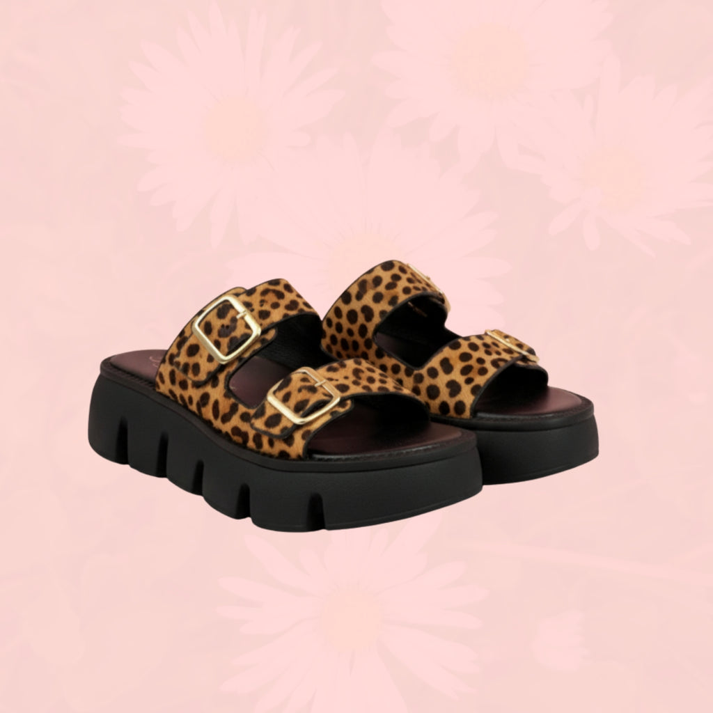 Elora Cuero Animal Print